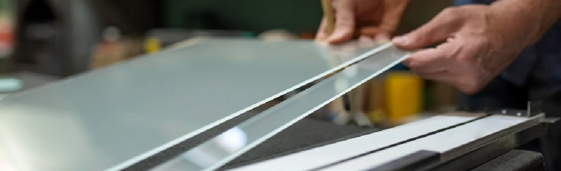 Emergency Glass Repair for Hospitality Businesses in Westchase, FL